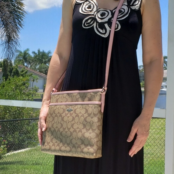 *SALE* NEW Coach File Bag AND Wallet w/ gift boxes - Picture 5 of 8